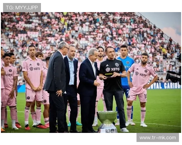 足坛巨星离世引全球哀悼球迷缅怀辉煌生涯与不朽传奇